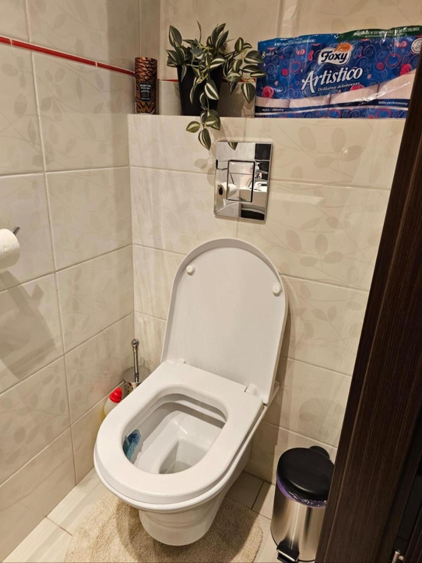 Apartment In Zyrardow 10Min To Suntago Zewnętrze zdjęcie
