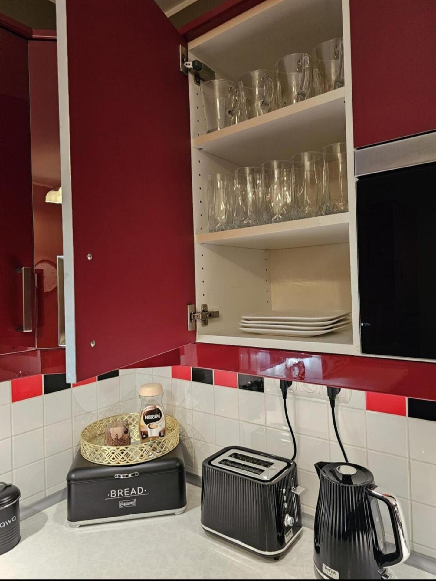 Apartment In Zyrardow 10Min To Suntago Zewnętrze zdjęcie