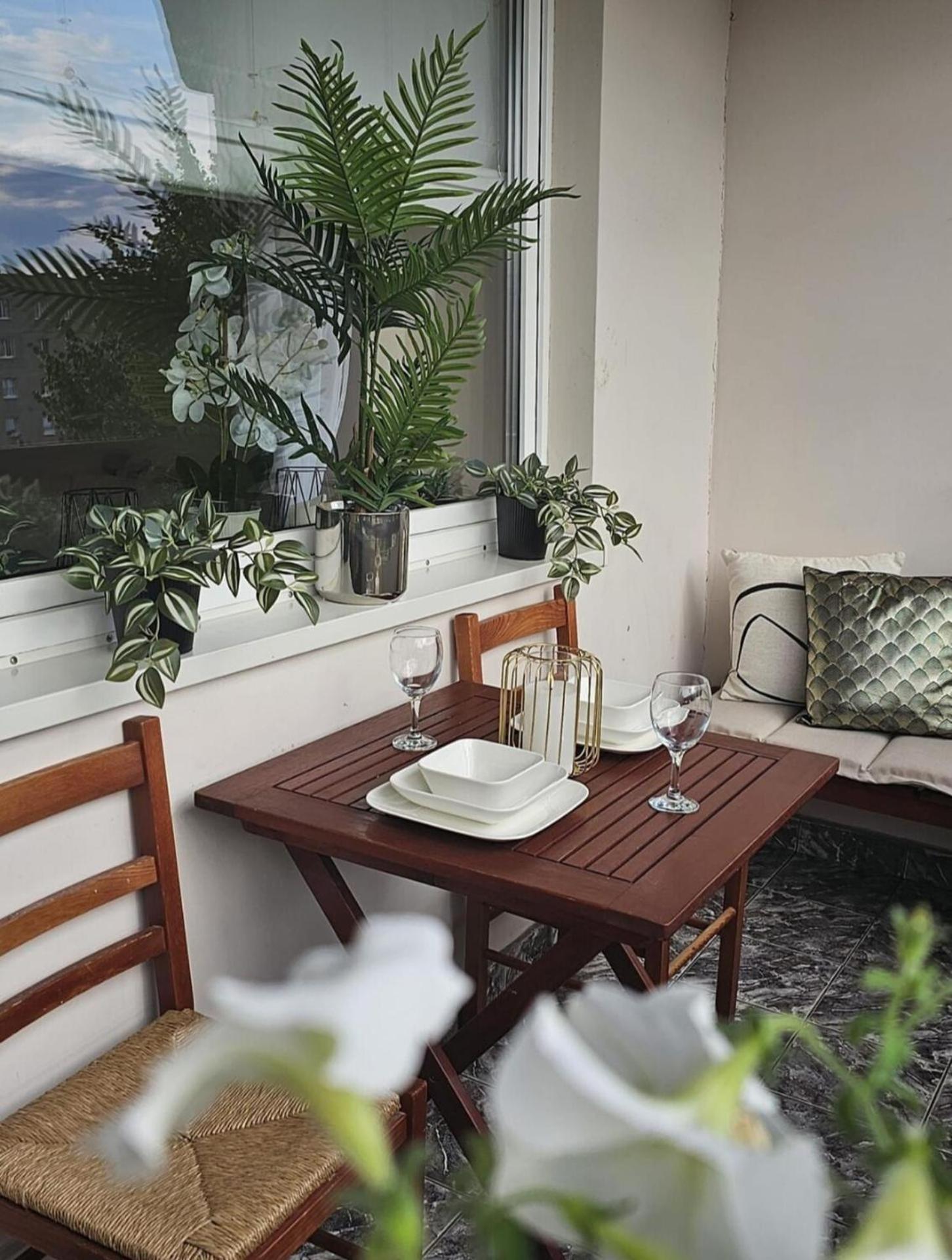 Apartment In Zyrardow 10Min To Suntago Zewnętrze zdjęcie