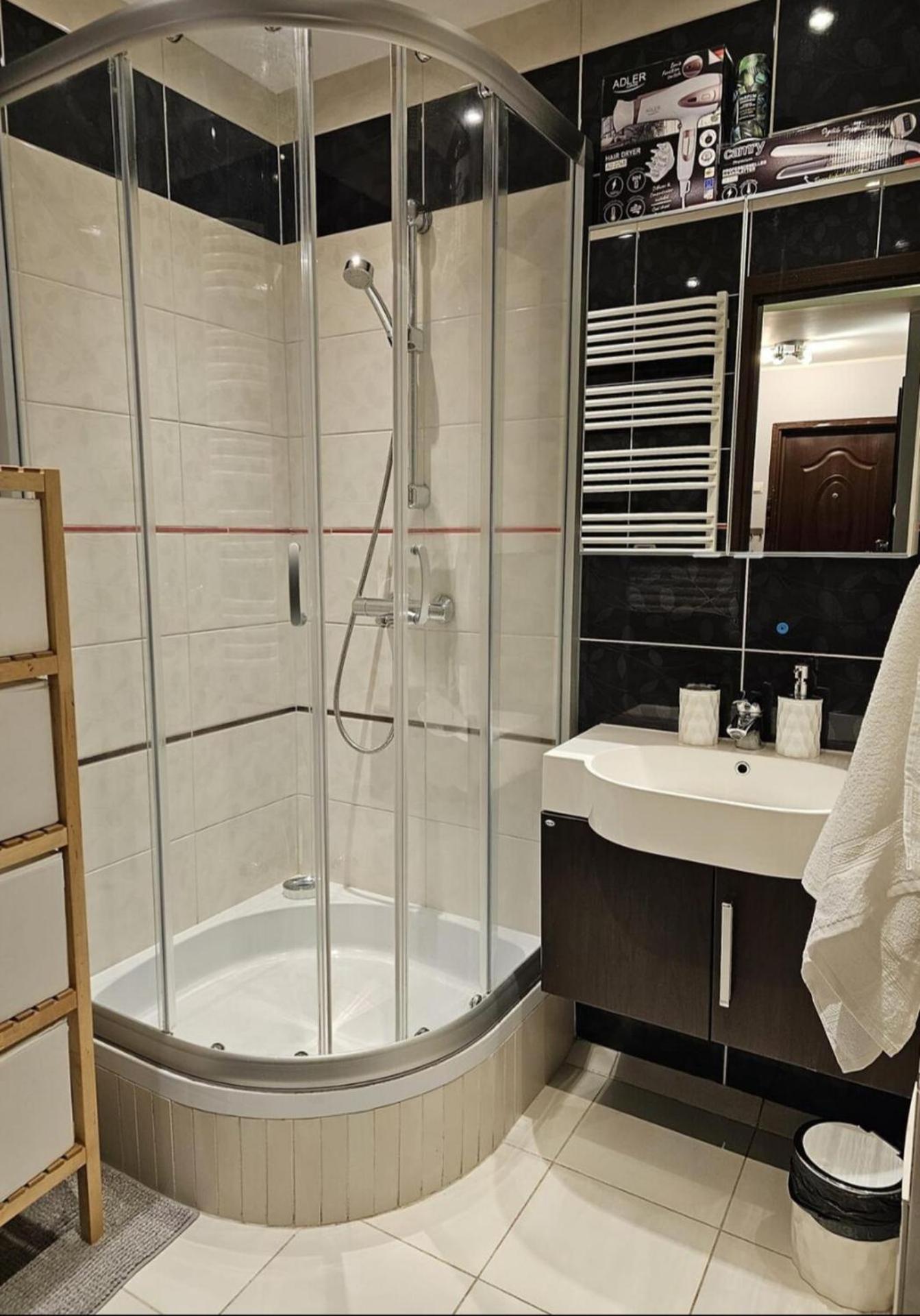Apartment In Zyrardow 10Min To Suntago Zewnętrze zdjęcie
