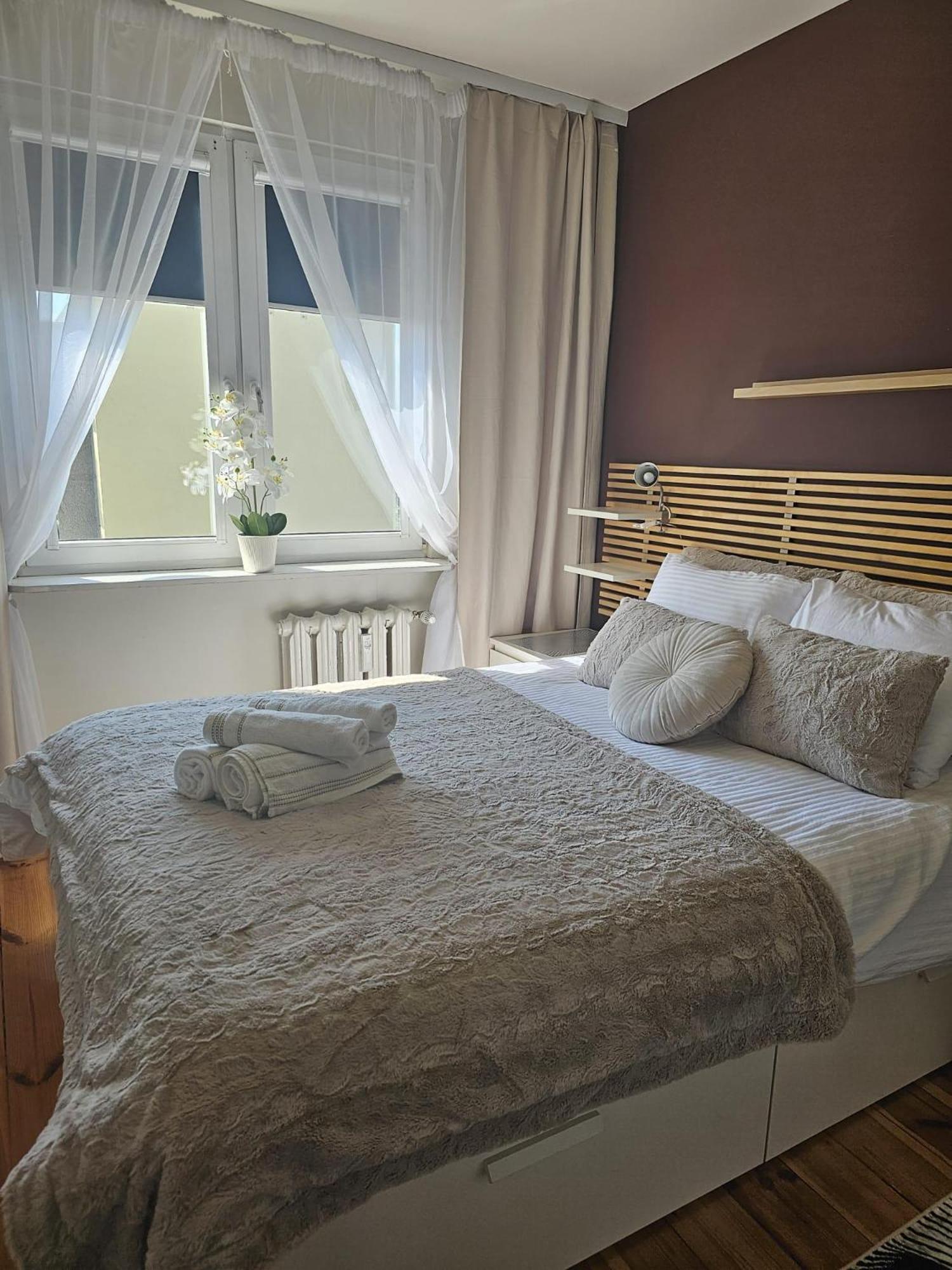 Apartment In Zyrardow 10Min To Suntago Zewnętrze zdjęcie